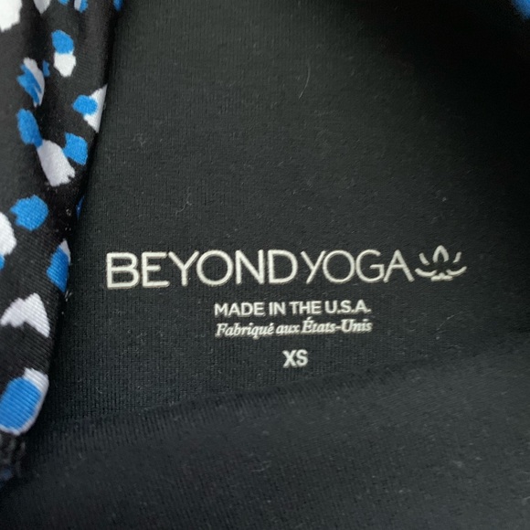 EUC Beyond Yoga Lux Droplet Leggings - Picture 4 of 5